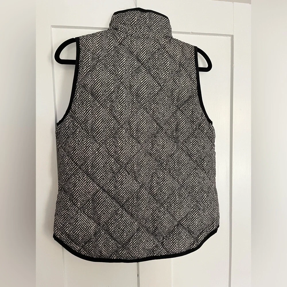 J. Crew Herringbone Zebra Print Down Puffer Vest size Small
